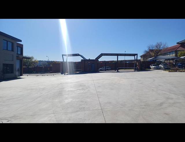 INDUSTRIAL PROPERTY TO RENT IN KOSMOSDAL